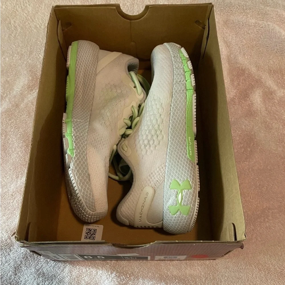 Under Armour Women's White and Light Green Athletic Shoes - Picture 8 of 8
